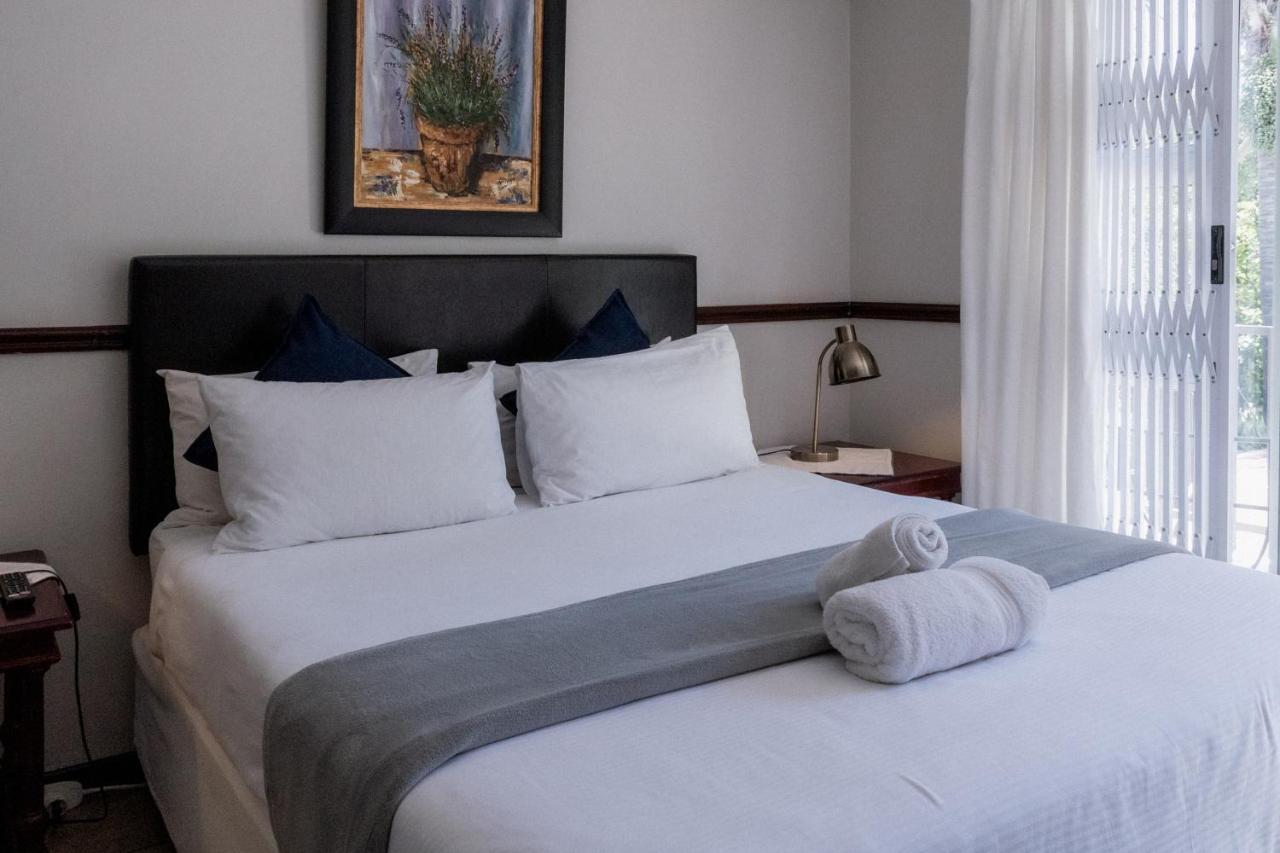 Park Living Guesthouse Bloemfontein Oda fotoğraf